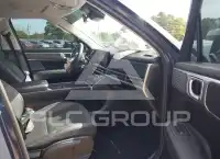 2025 Hyundai Santa Fe photo
