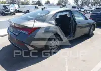 2025 Hyundai Elantra photo