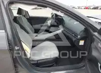 2025 Hyundai Elantra фото