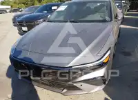2025 Hyundai Elantra фото