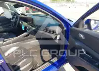 2025 Hyundai Elantra photo