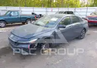 2025 Hyundai Elantra фото