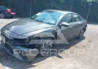 2025 Hyundai Elantra фото