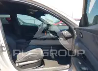 2025 Hyundai Elantra photo