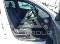 2025 Hyundai Elantra фото