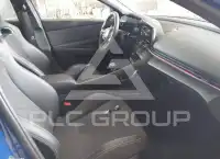2025 Hyundai Elantra фото