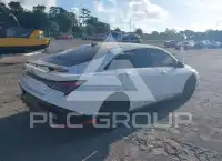 2025 Hyundai Elantra фото