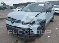 2025 Volkswagen Taos photo