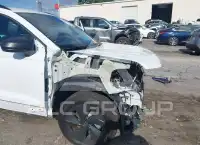 2025 Volkswagen Taos photo