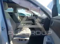 2025 Volkswagen Atlas photo