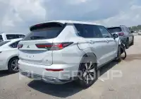 2026 Mitsubishi OUTLANDER фото