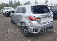 2026 Mitsubishi OUTLANDER photo