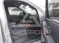2026 Nissan FRONTIER photo