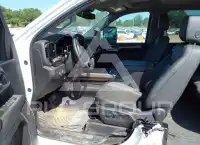 2026 Chevrolet Silverado photo