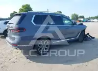 2026 BMW X7 фото