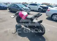 2026 BMW S1000 photo