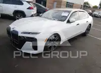2026 BMW 740 photo