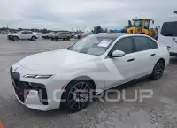 2026 BMW 740 фото