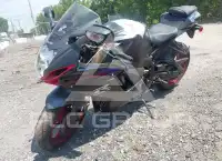 2026 Suzuki GSX-R750 фото