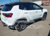 2026 Jeep COMPASS фото