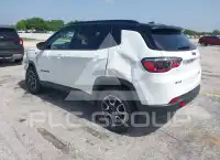 2026 Jeep COMPASS фото