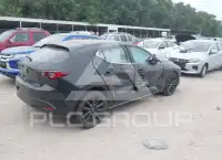 2026 Mazda 3 фото