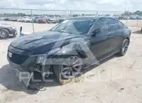 2026 Cadillac CT5 photo