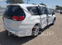 2026 Chrysler VOYAGER фото