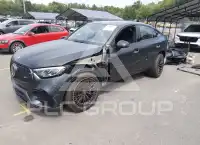 2026 Mercedes Benz GLC 43 AMG фото
