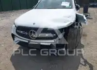 2026 Mercedes Benz GLC 300 фото