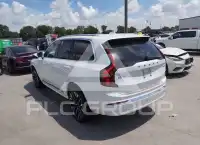 2026 Volvo XC90 фото