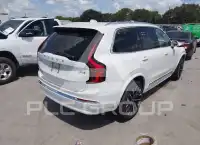 2026 Volvo XC90 фото