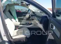 2026 Volvo XC40 фото