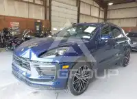 2026 Porsche MACAN photo