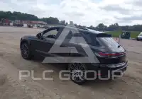 2026 Porsche MACAN photo