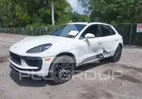 2026 Porsche MACAN photo