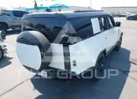 2026 Land Rover DEFENDER фото
