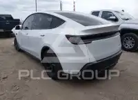 2026 Tesla Model Y photo
