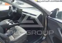 2026 Tesla Model Y фото