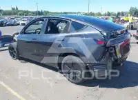 2026 Tesla Model Y фото