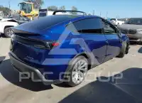 2026 Tesla Model Y фото