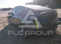 2026 Tesla Model Y фото