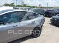 2026 Tesla Model Y фото