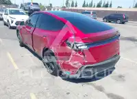 2026 Tesla Model Y фото
