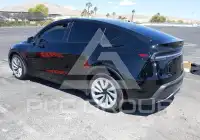 2026 Tesla Model Y photo