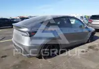 2026 Tesla Model Y фото