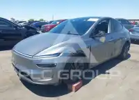 2026 Tesla Model Y фото