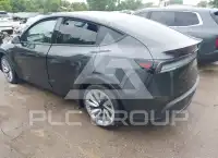 2026 Tesla Model Y фото
