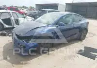 2026 Tesla Model Y фото