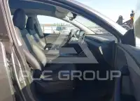 2026 Tesla Model Y фото